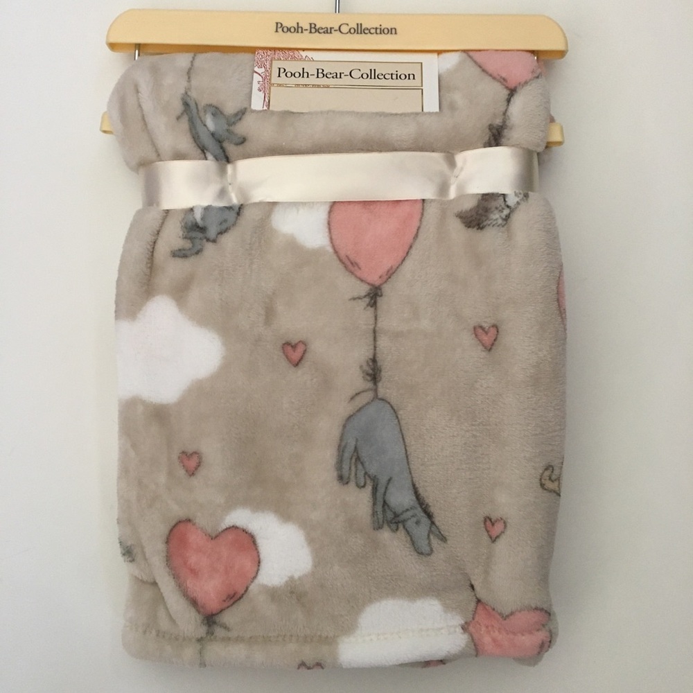 NEW Baby Blanket Lightweight Eeyore  Pink Heart Balloons  | Pooh Bear Collection